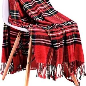 Red Plaid Throw Blanket